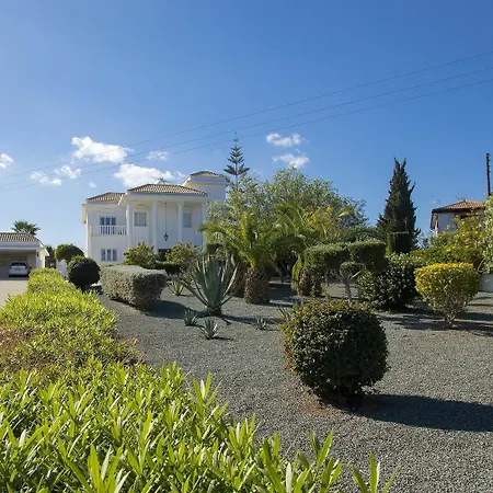 Villa Georgia